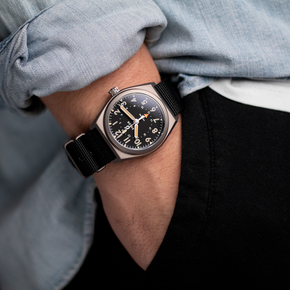Venture GMT Black